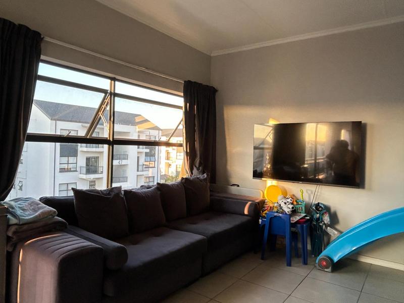 To Let 1 Bedroom Property for Rent in Sandown Western Cape